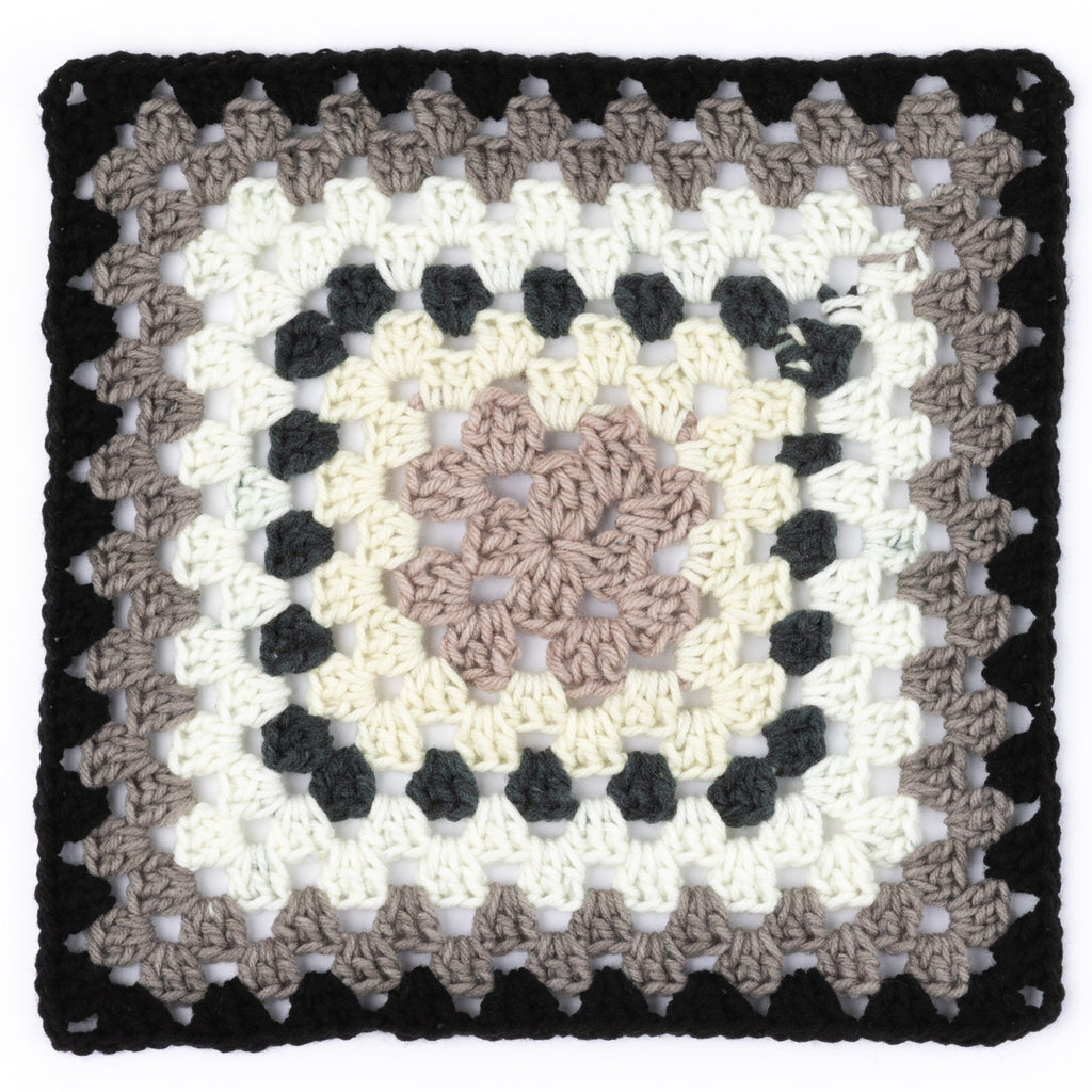 All In One Granny Square Grande Yarn
